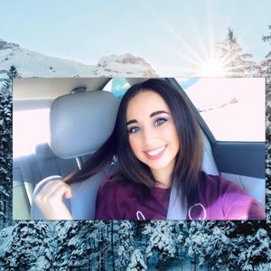 Meet your Posher, Ayesha